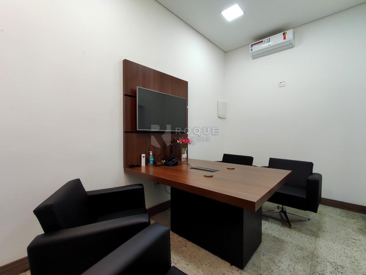 Casa Comercial para aluguel no bairro Centro: SALA 1