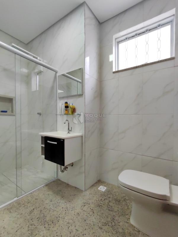 Casa Comercial para aluguel no bairro Centro: BANHEIRO SOCIAL SALA 3