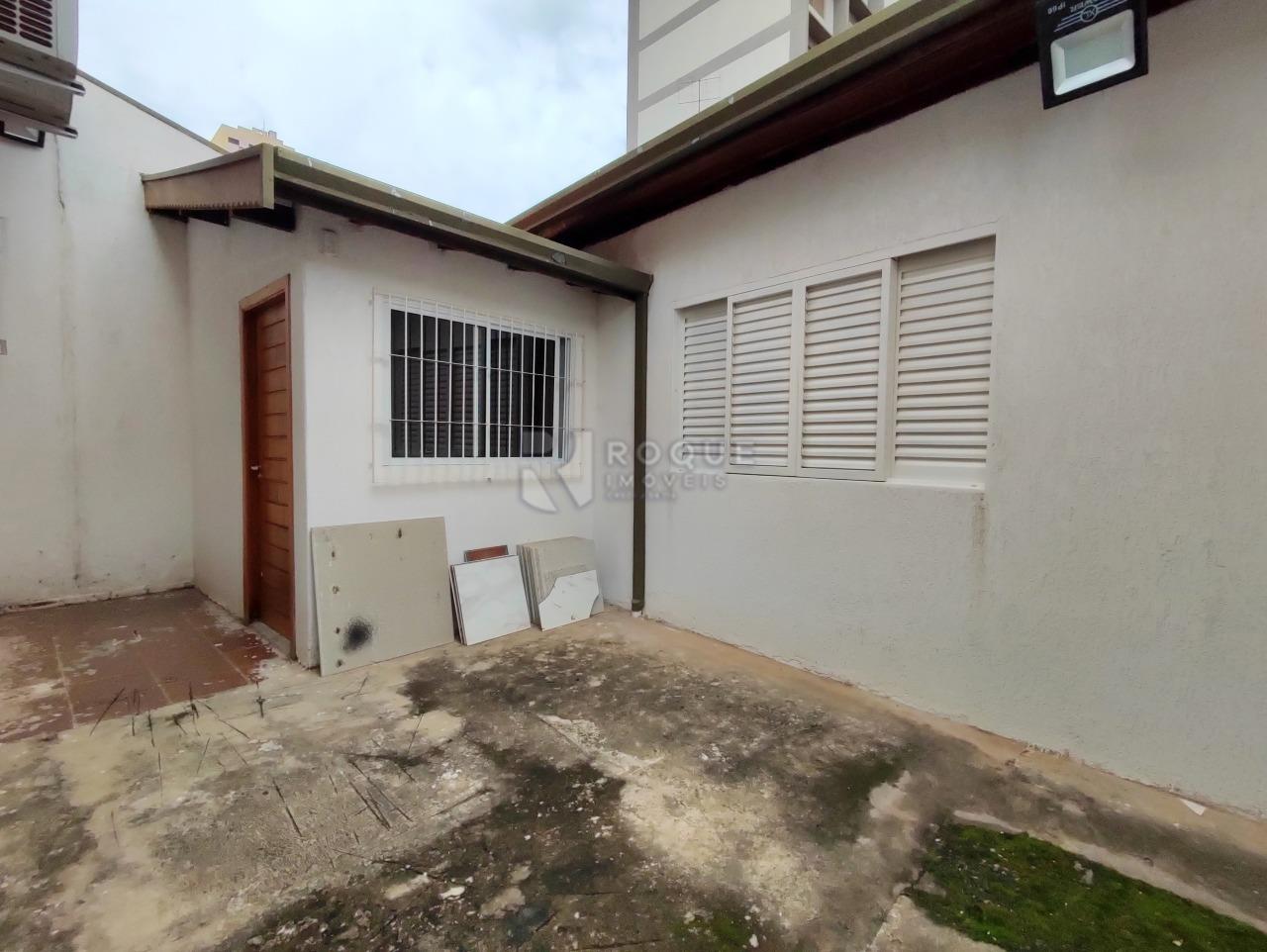 Casa Comercial para aluguel no bairro Centro: EDÍCULA