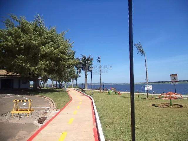 Área à venda no bairro Recreio Retiro do Rio Bonito (Vitoriana): 
