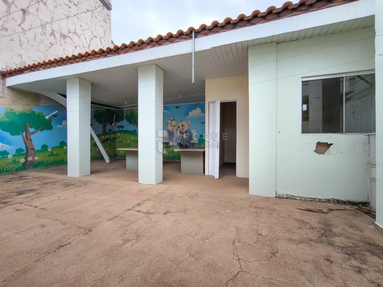 Casa Residencial à venda no bairro Vila Claudia: RANCHO