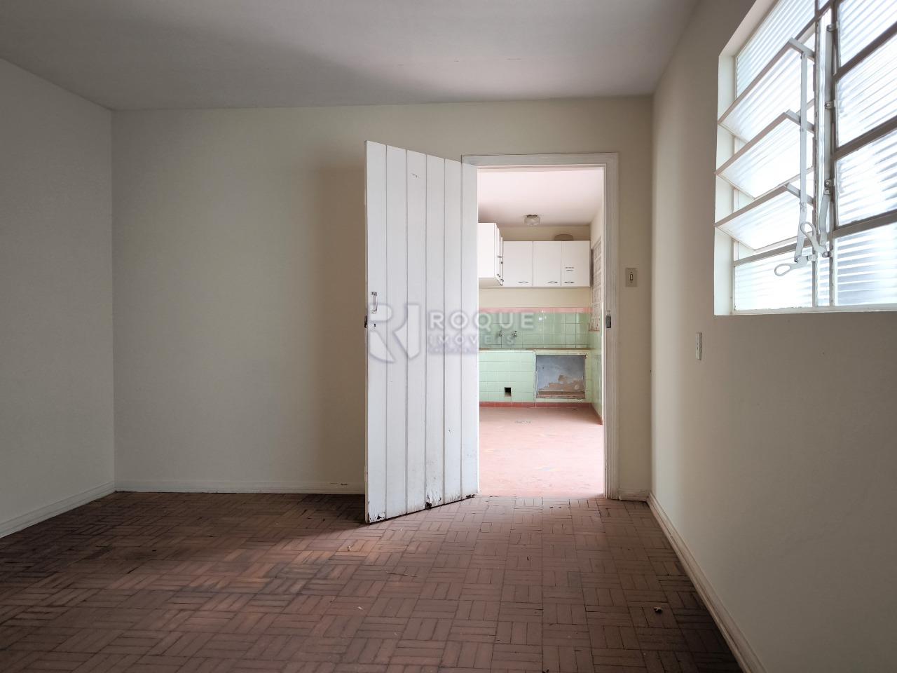 Casa Residencial à venda no bairro Vila Claudia: DESPENSA