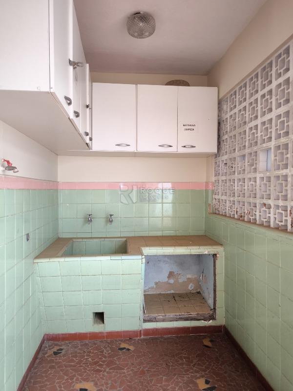 Casa Residencial à venda no bairro Vila Claudia: LAVANDERIA