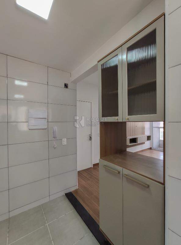 Apartamento para aluguel no bairro Vale das Esmeraldas: Cozinha