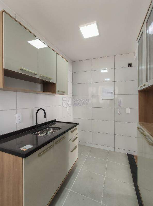 Apartamento para aluguel no bairro Vale das Esmeraldas: Cozinha