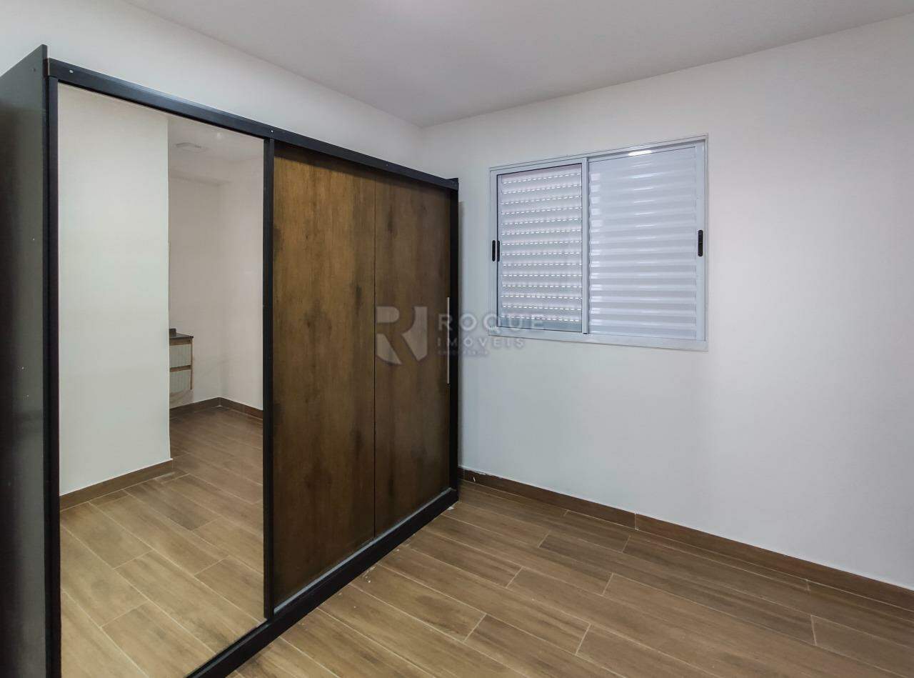Apartamento para aluguel no bairro Vale das Esmeraldas: Dormitório 2 suíte 
