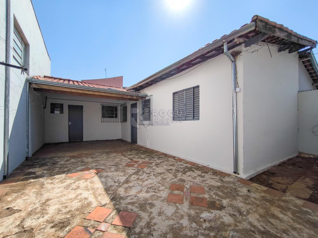 Casa Comercial à venda no bairro Jardim Nova Europa: FRENTE