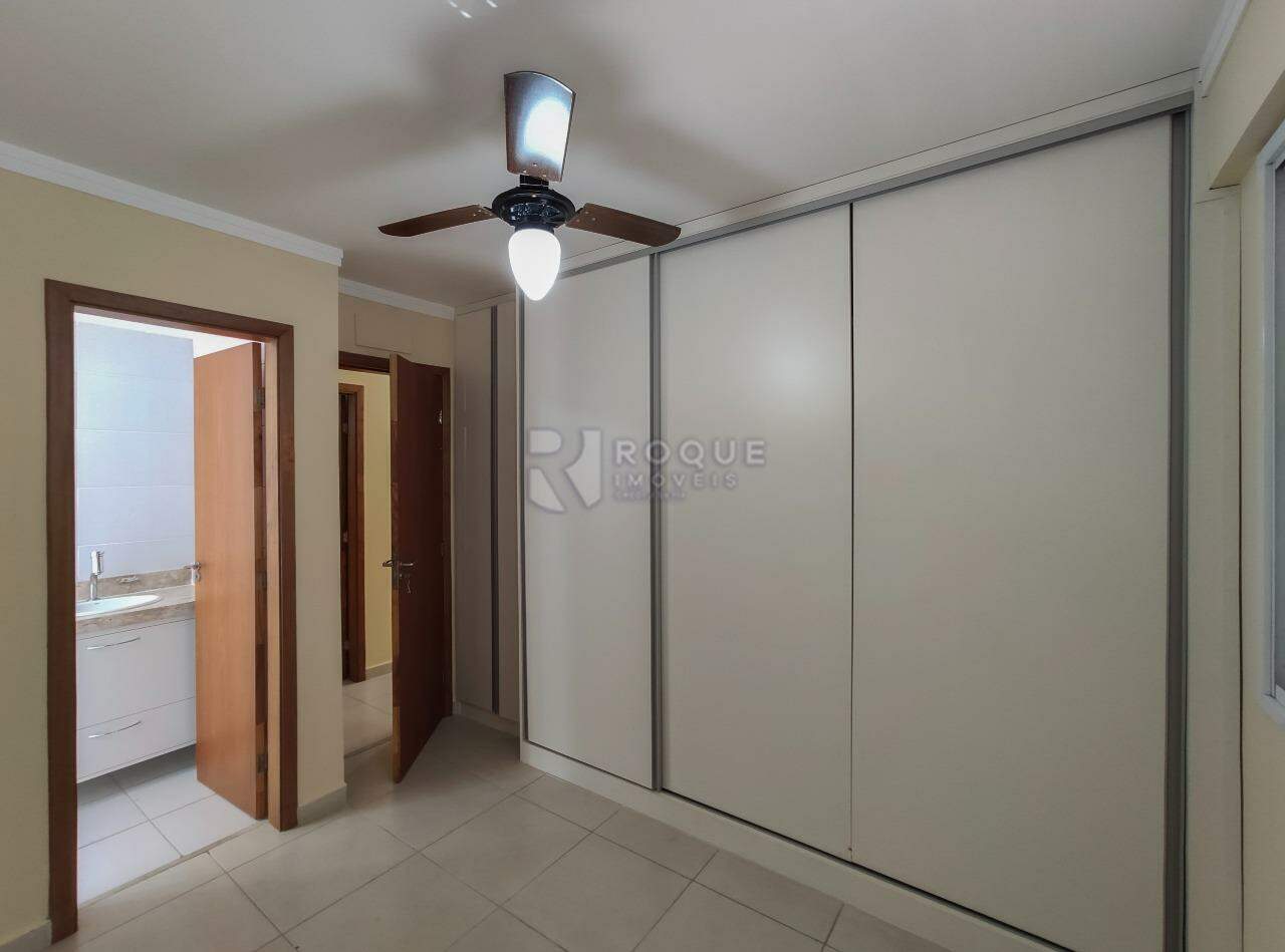 Apartamento à venda no bairro Centro: Dormitório 2 suíte 