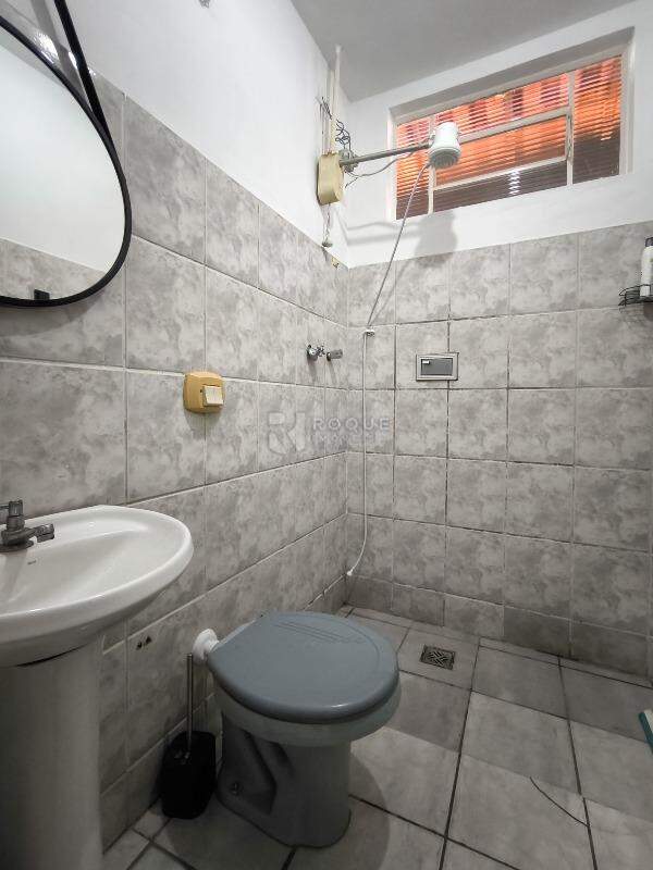 Casa Residencial à venda no bairro Vila São Roque: BANHEIRO SOCIAL