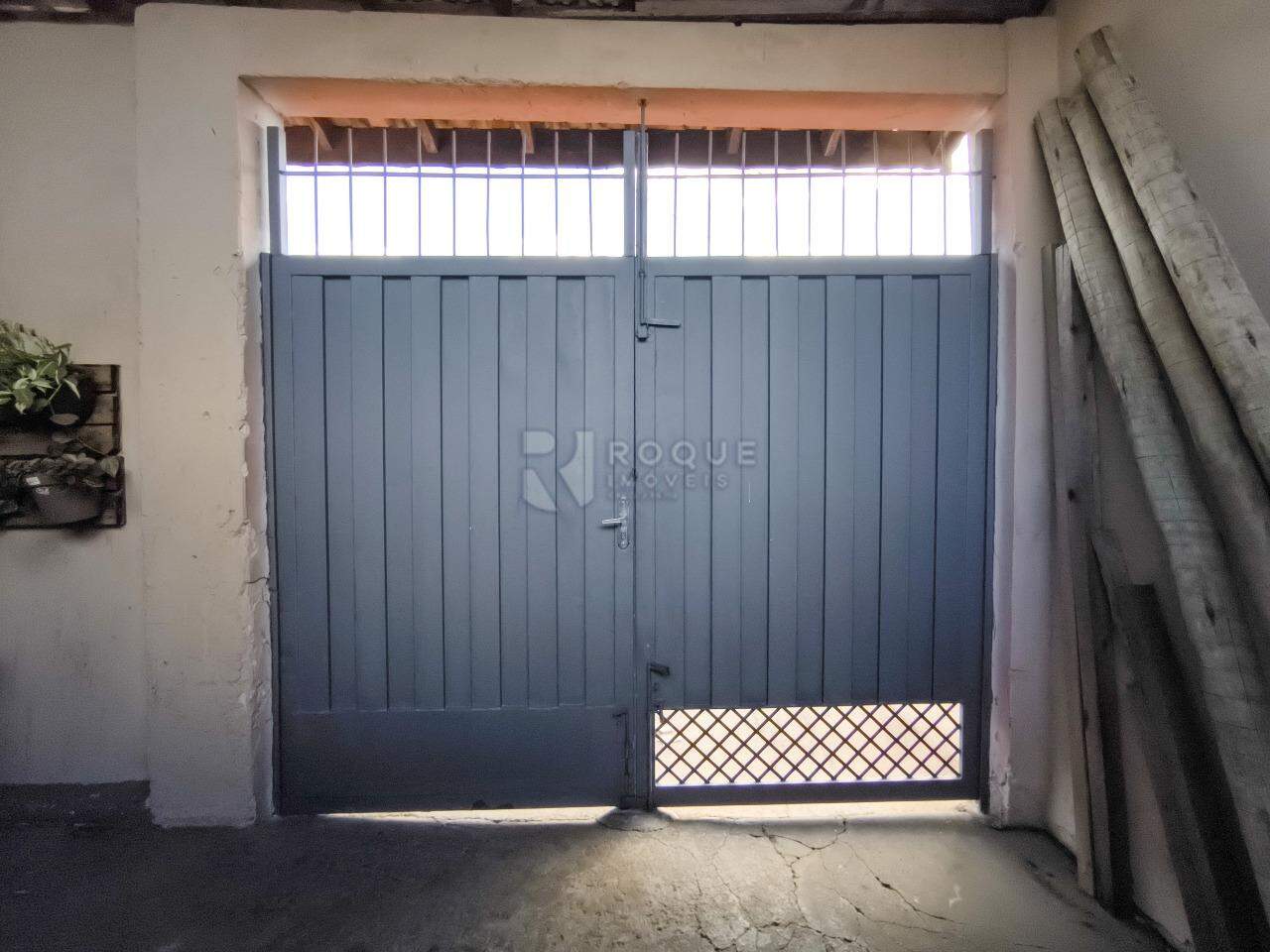 Casa Residencial à venda no bairro Vila São Roque: ENTRADA