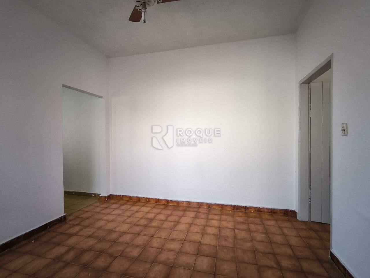 Casa Residencial à venda no bairro Jardim Nova Itália: SALA DE ESTAR