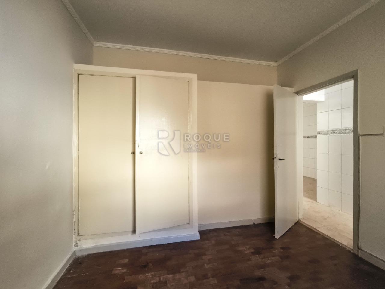 Casa Comercial à venda no bairro Centro: DORMITÓRIO 3