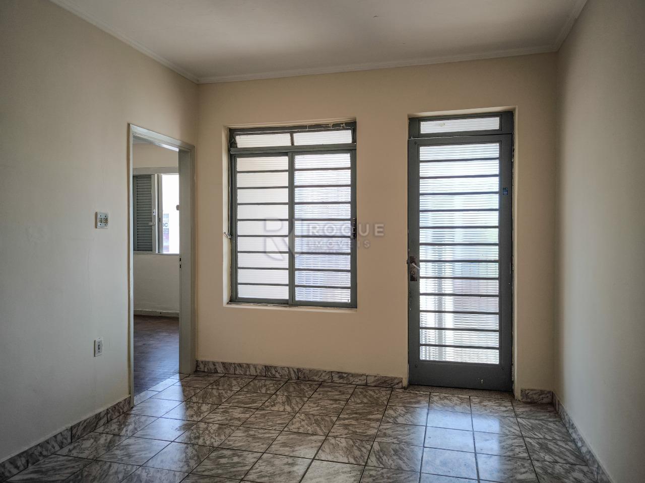Casa Comercial à venda no bairro Centro: SALA DE ESTAR