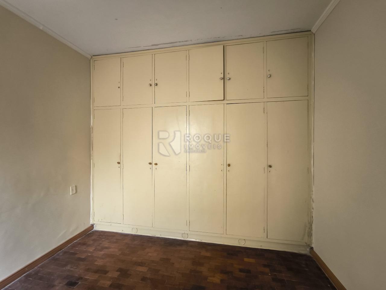 Casa Comercial à venda no bairro Centro: DORMITÓRIO 2