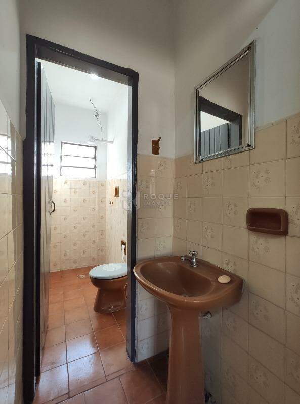 Casa Residencial para aluguel no bairro Jardim São Paulo: Lavabo 