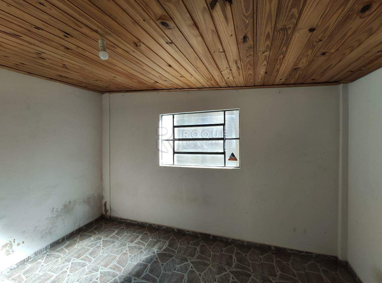 Casa Residencial para aluguel no bairro Jardim São Paulo: Despensa 