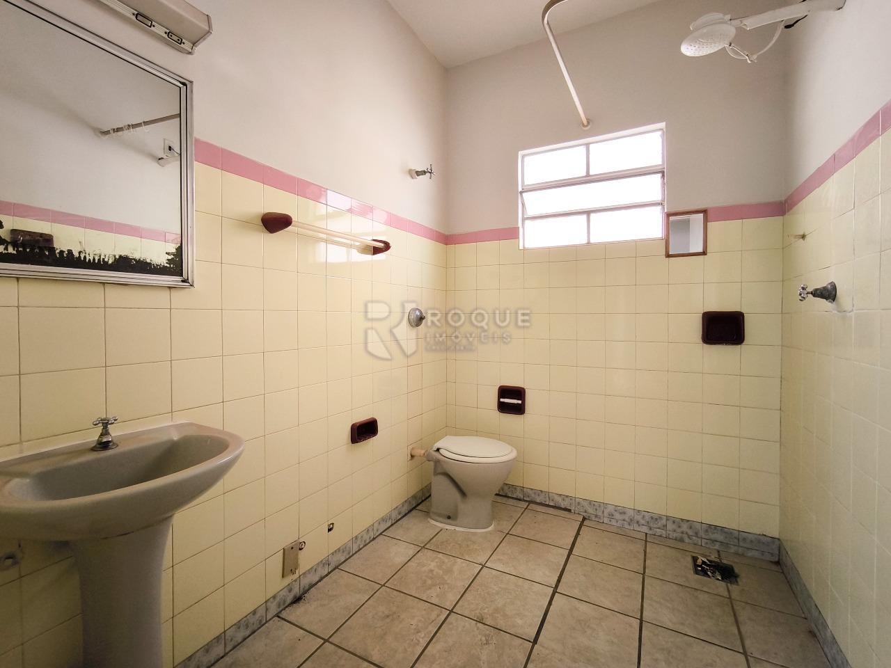 Casa Residencial à venda no bairro Jardim Bandeirantes: BANHEIRO SOCIAL CASA 1