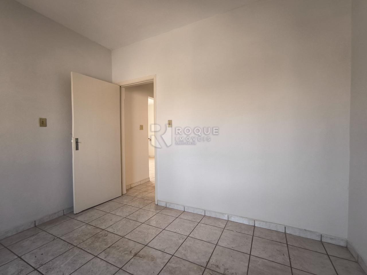 Casa Residencial à venda no bairro Jardim Bandeirantes: DORMITÓRIO 2 CASA 1