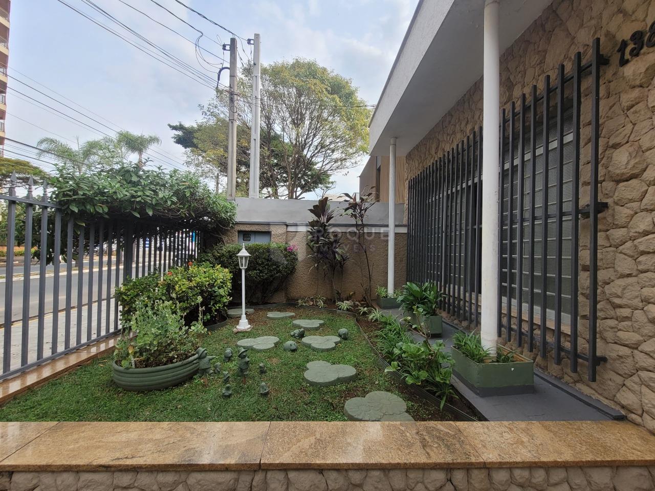 Casa Residencial à venda no bairro Centro: Jardim