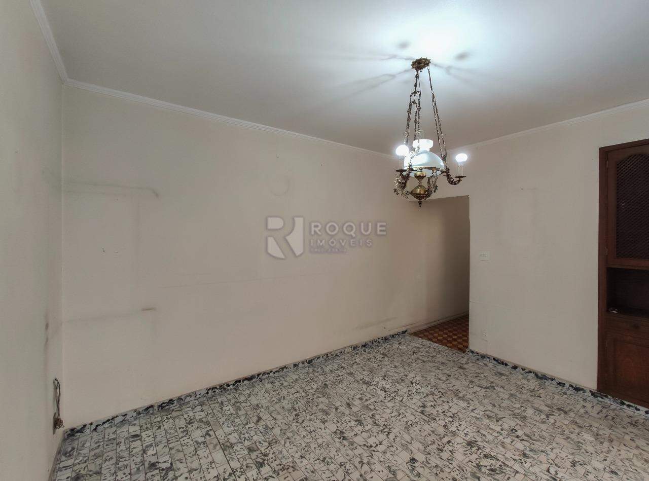 Casa Comercial à venda no bairro Centro: Sala