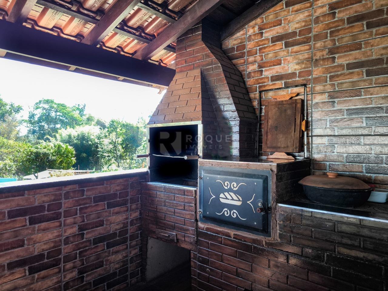 Chácara à venda no bairro Bairro dos Lopes: FOGÃO À LENHA