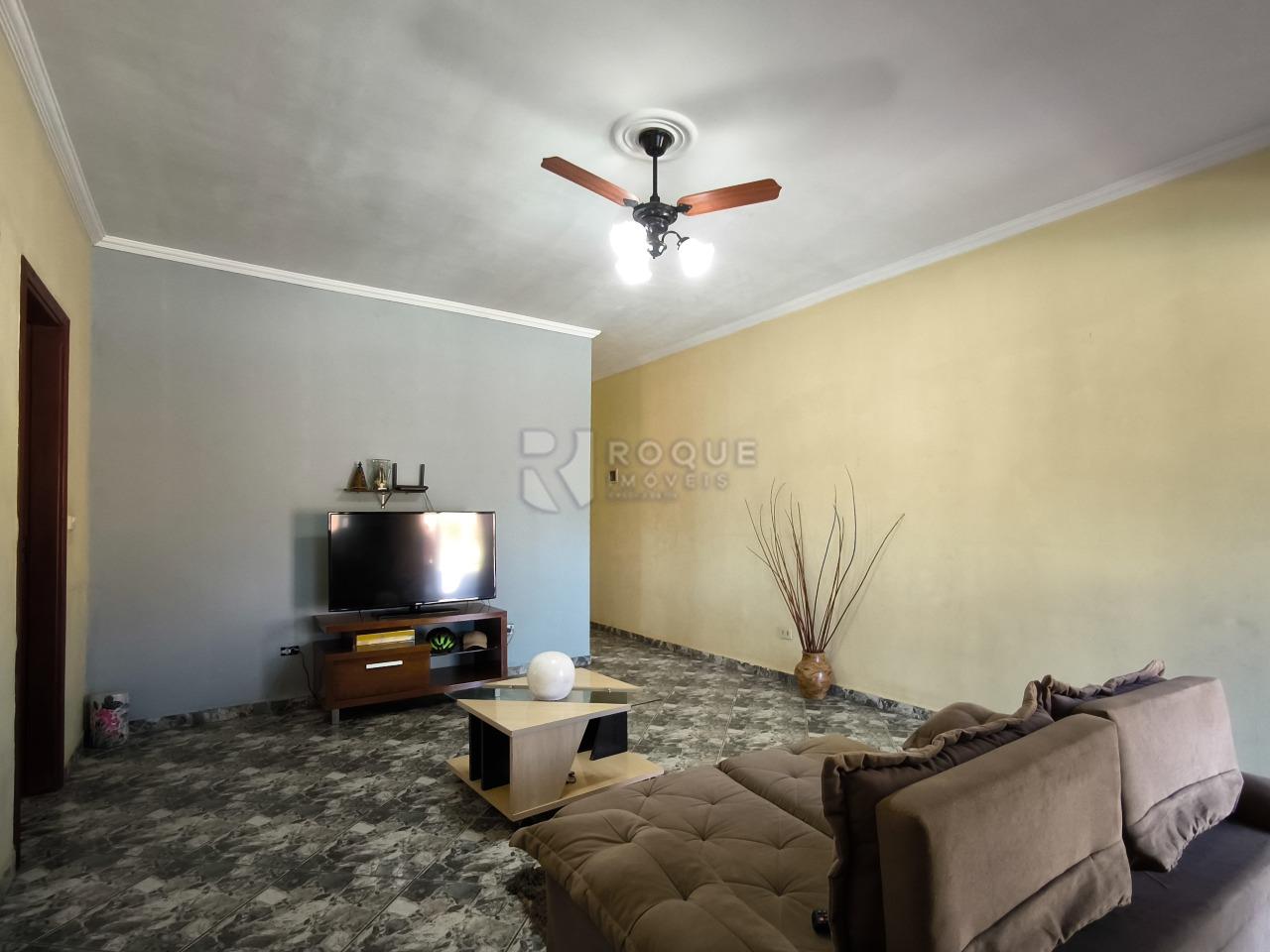 Chácara à venda no bairro Bairro dos Lopes: SALA DE ESTAR