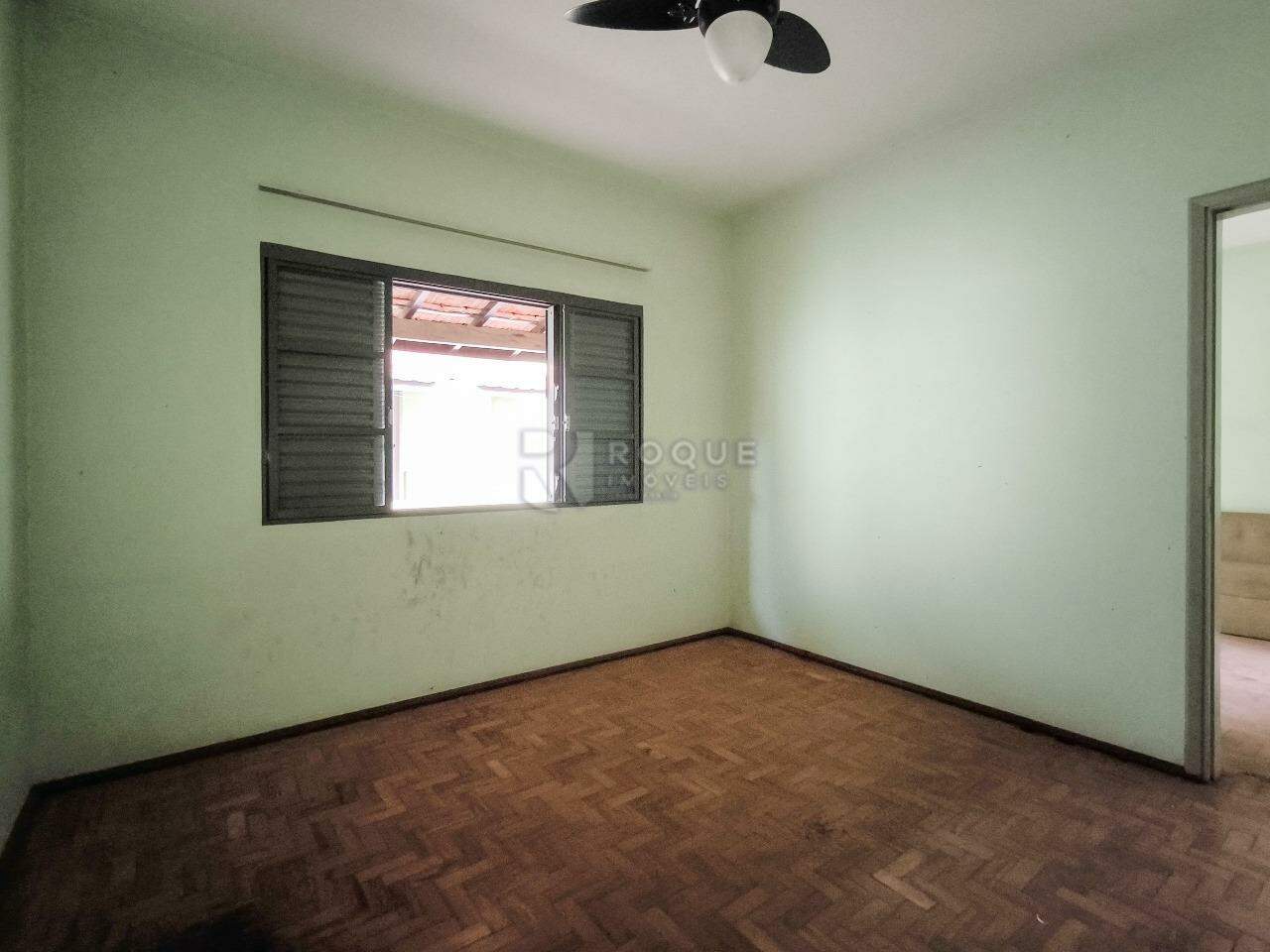 Casa Residencial à venda no bairro Centro: DORMITÓRIO 1 CASA 2