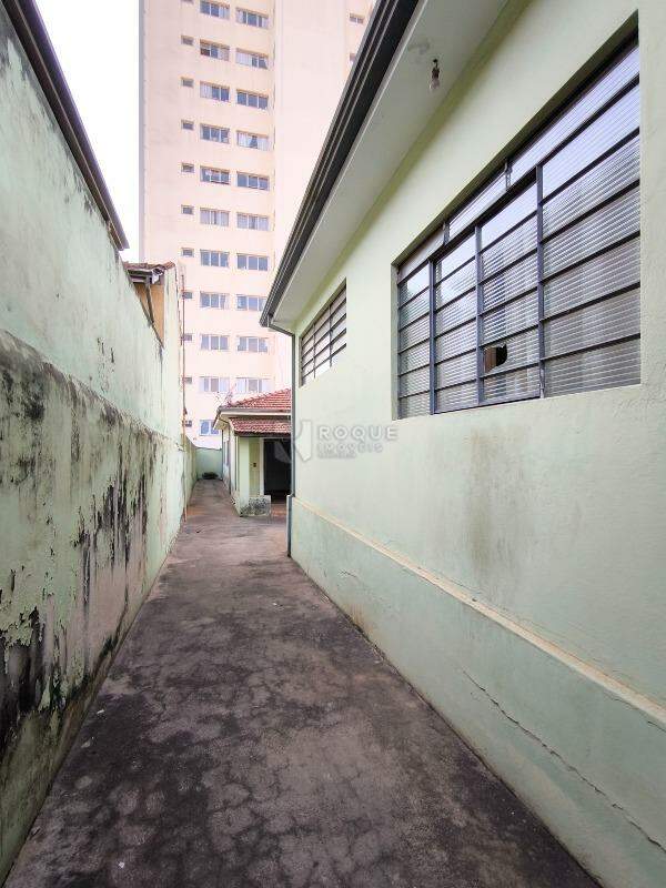 Casa Residencial à venda no bairro Centro: LATERAL EXTERNA CASA 1