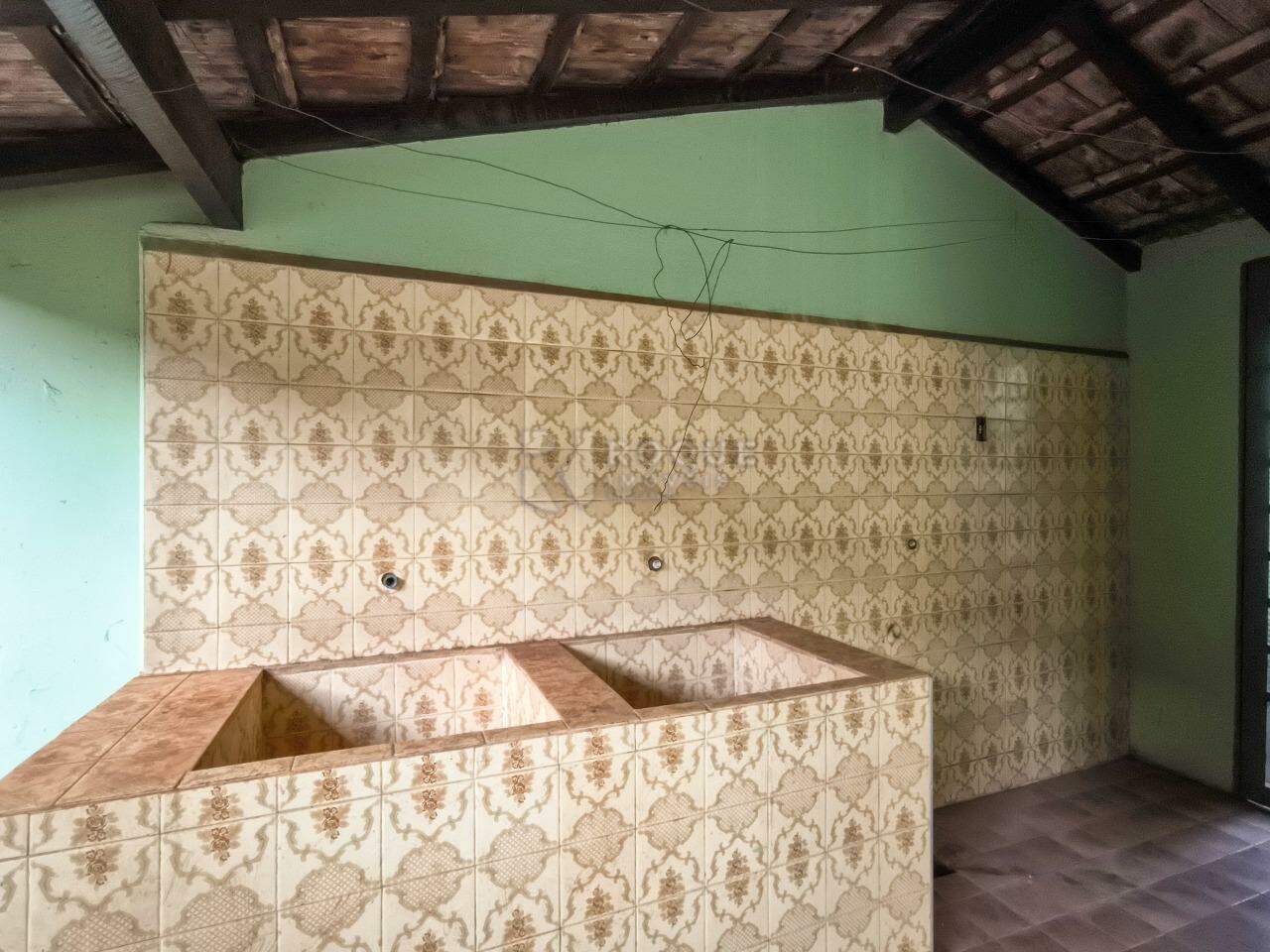 Casa Residencial à venda no bairro Centro: LAVANDERIA CASA 1