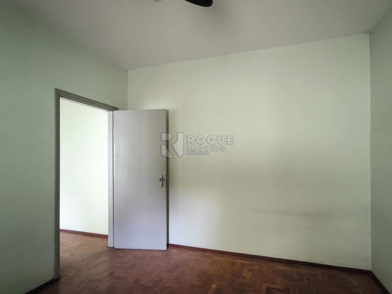 Casa Residencial à venda no bairro Centro: DORMITÓRIO 1 CASA 2