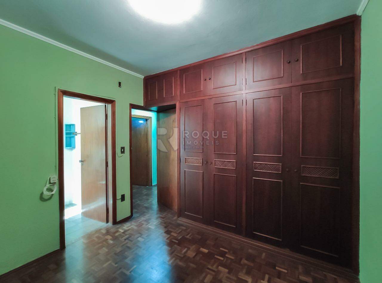 Casa Residencial à venda no bairro Vila Claudia: Dormitório 2 suíte 