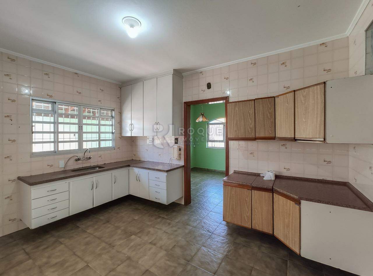 Casa Residencial à venda no bairro Vila Claudia: Cozinha 