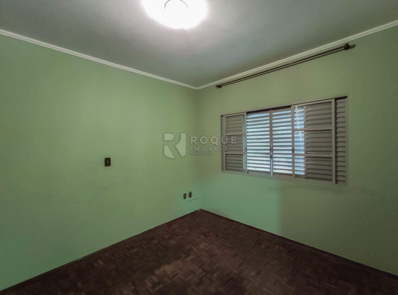 Casa Residencial à venda no bairro Vila Claudia: Dormitório 2 suíte 