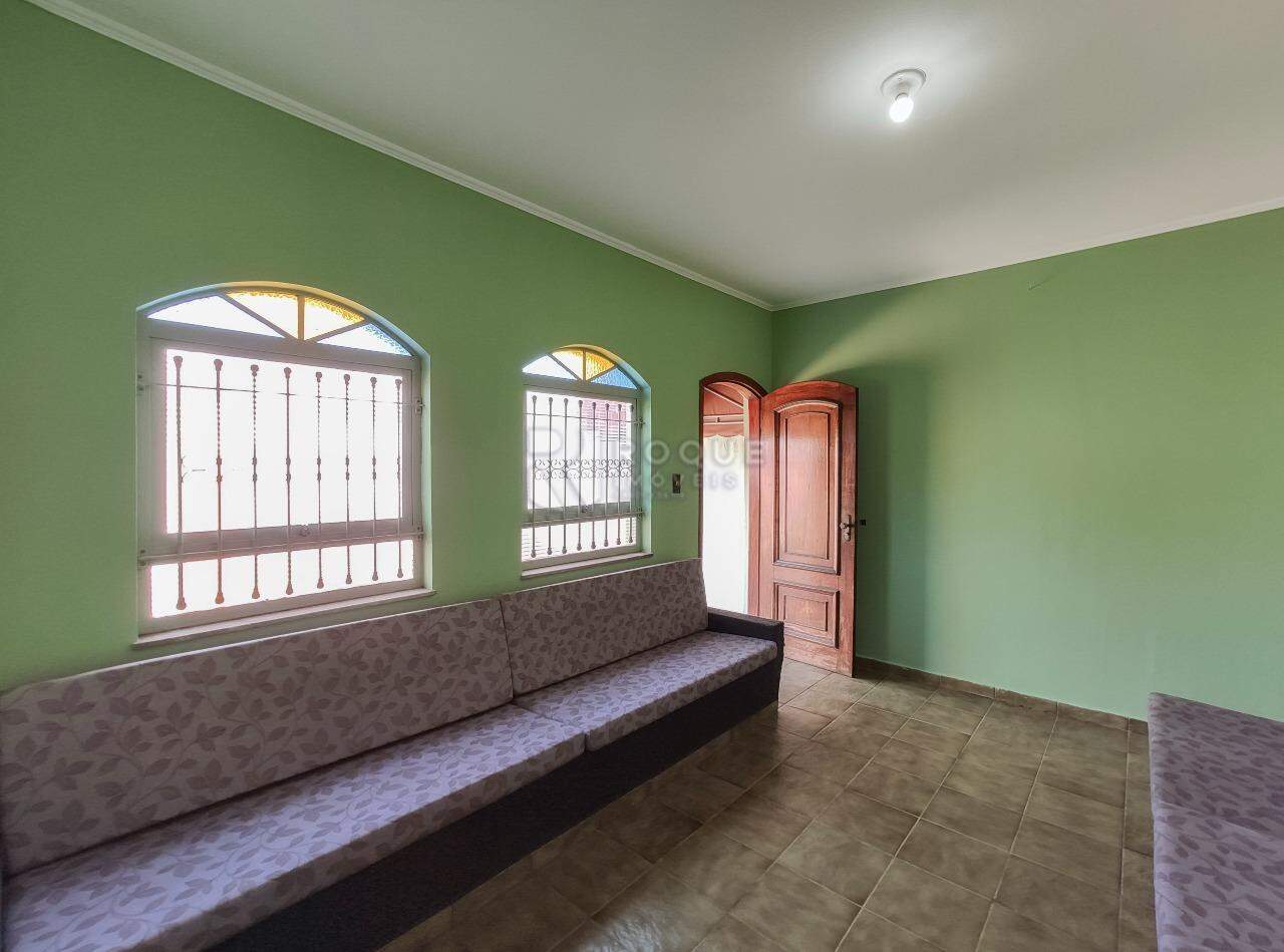 Casa Residencial à venda no bairro Vila Claudia: Sala 