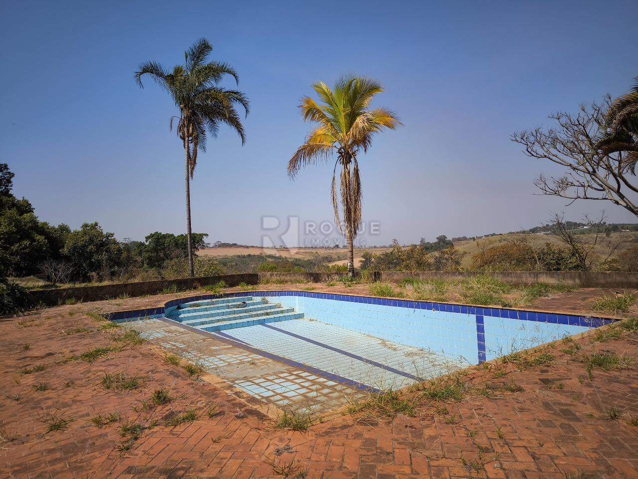 Sítio à venda no bairro Área Rural de Limeira: PISCINA