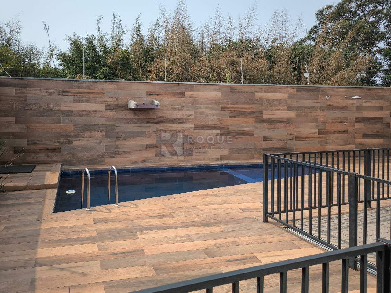 Apartamento à venda no bairro Vila Teixeira Marques: PISCINA
