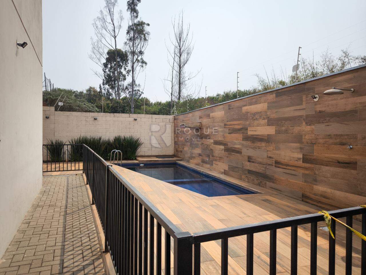 Apartamento à venda no bairro Vila Teixeira Marques: PISCINA