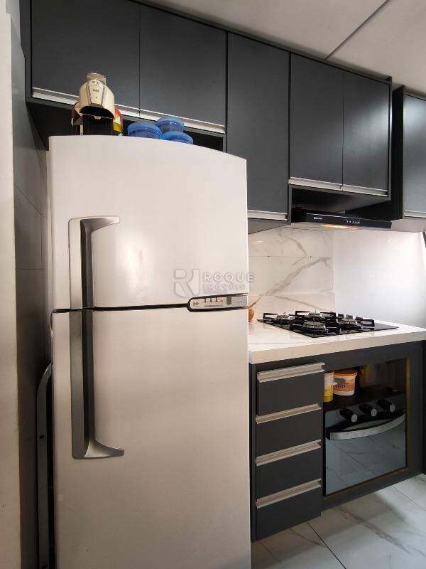 Apartamento à venda no bairro Vila Teixeira Marques: COZINHA