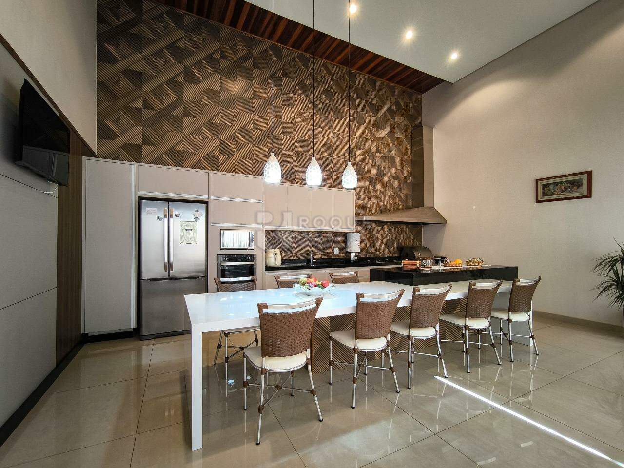 Casa em condomínio à venda no bairro Terras de São Bento II: COZINHA