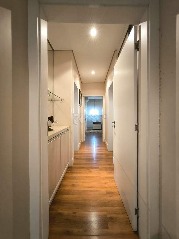 Casa em condomínio à venda no bairro Terras de São Bento II: CORREDOR INTERNO