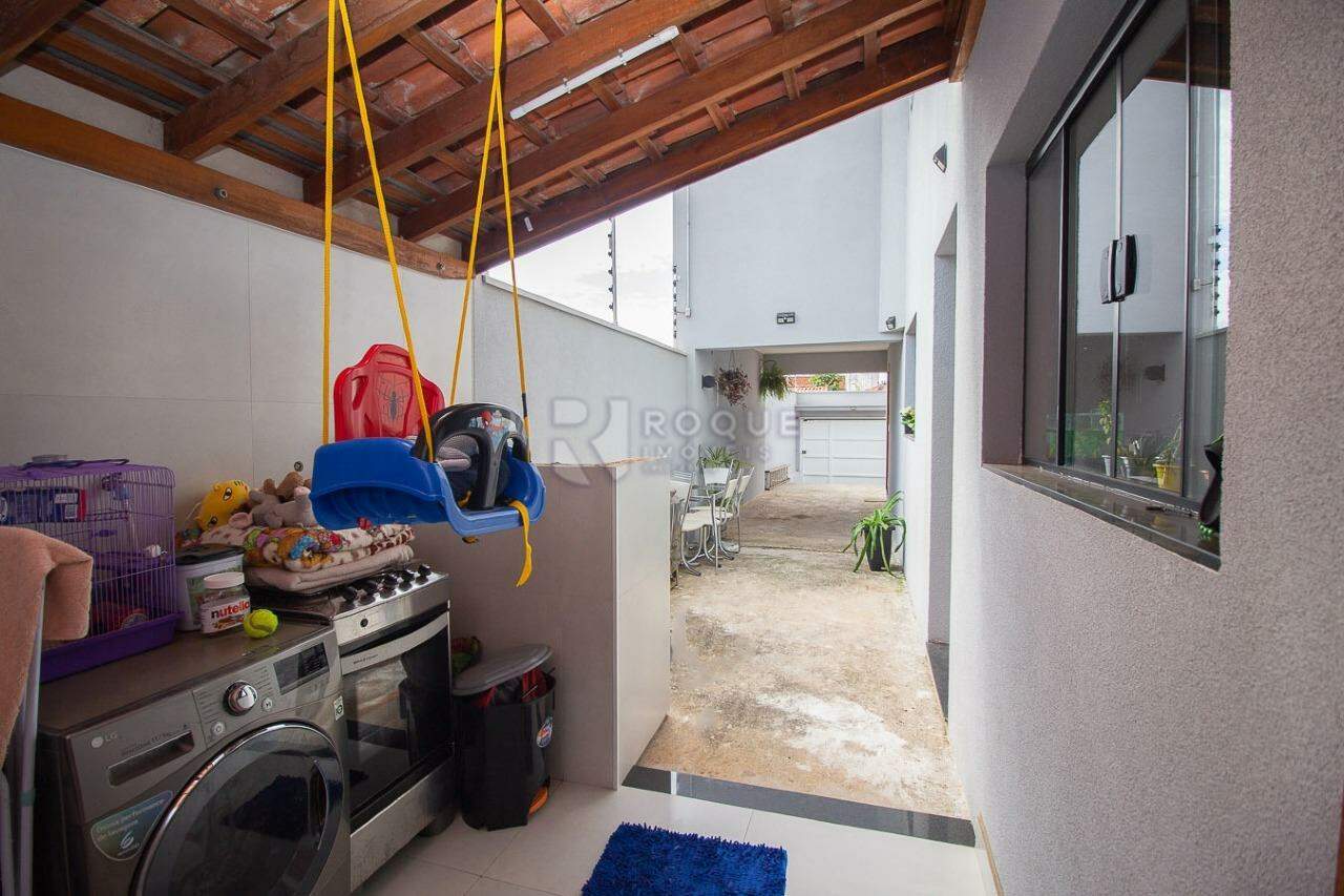 Casa Residencial à venda no bairro Jardim Adélia Cavicchia Grotta: 