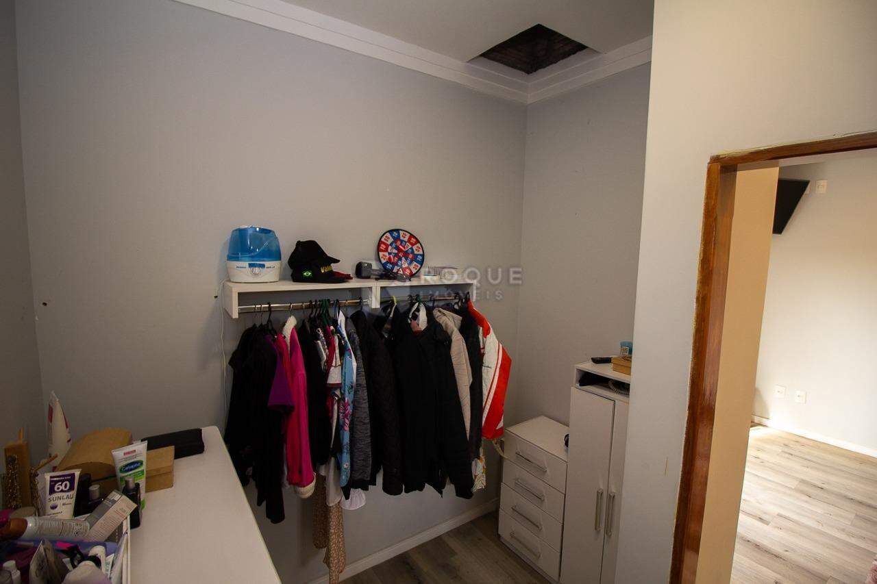 Casa Residencial à venda no bairro Jardim Adélia Cavicchia Grotta: 