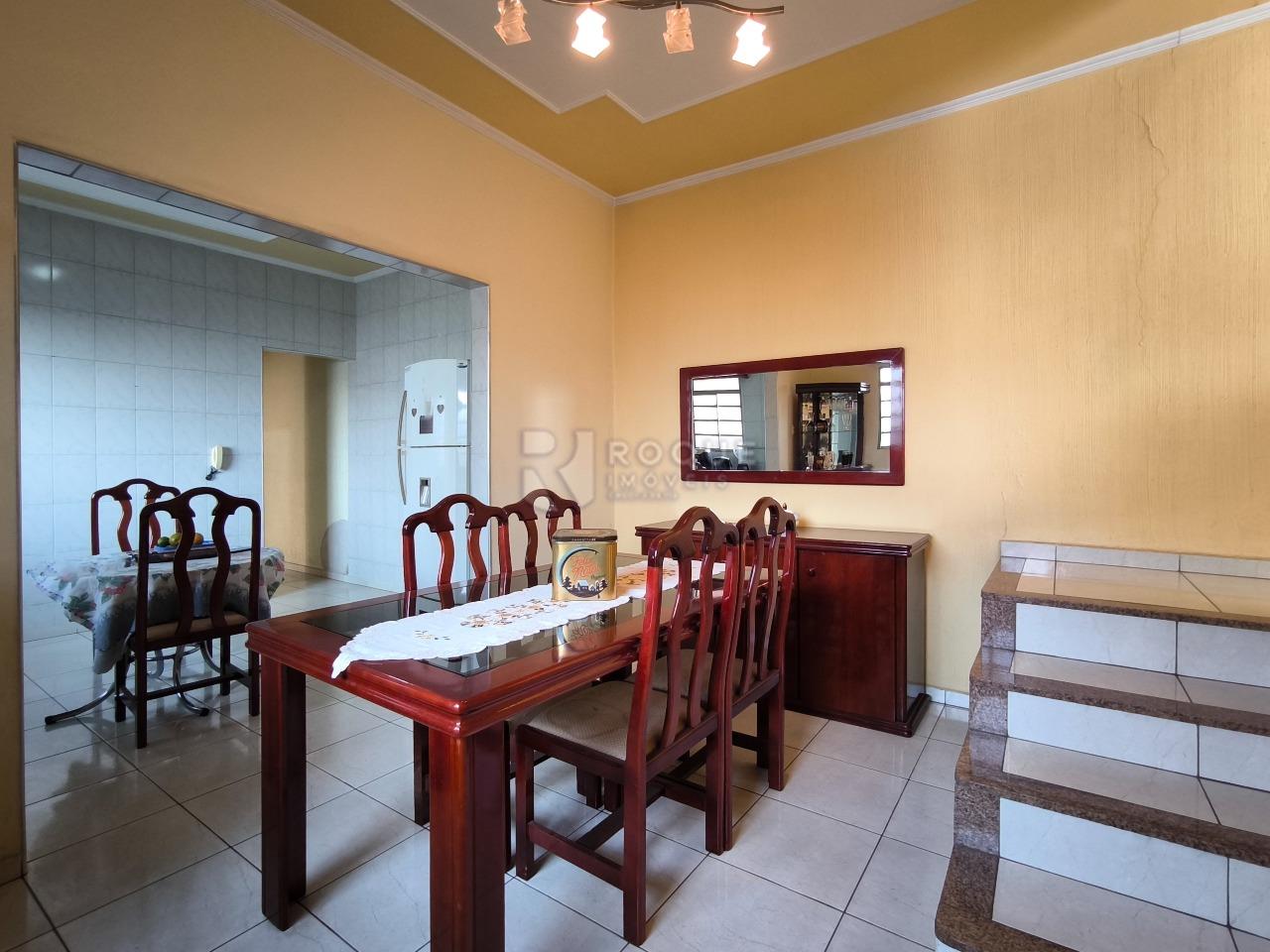 Casa Residencial à venda no bairro Parque Hippolyto: SALA DE JANTAR
