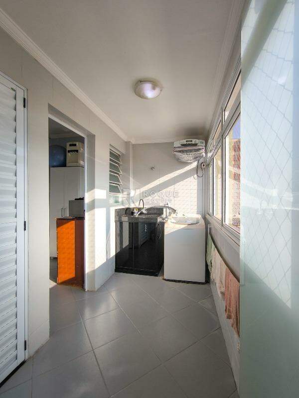 Apartamento à venda no bairro Centro: ÁREA DE SERVIÇO