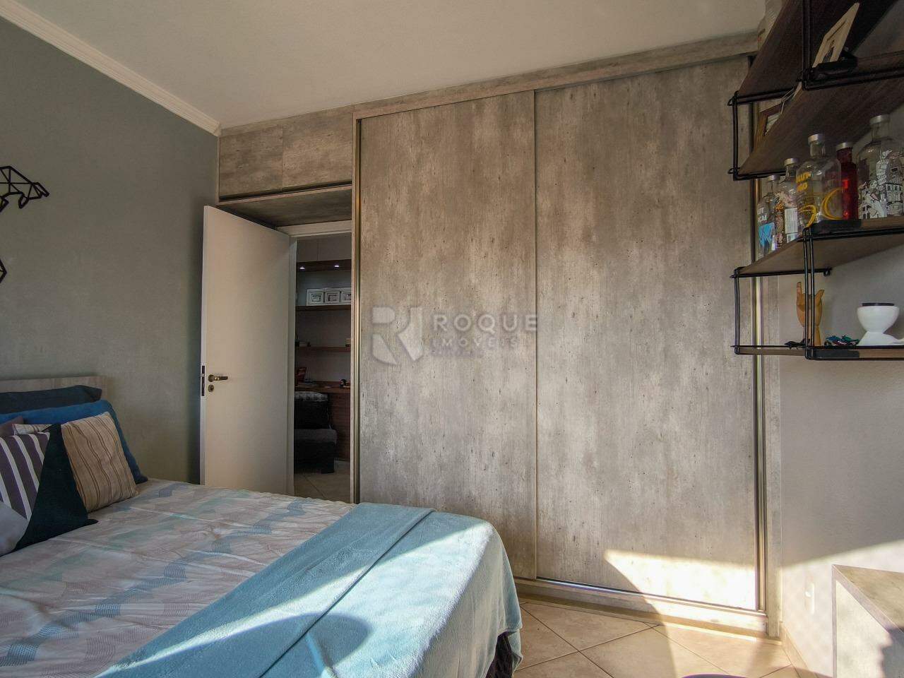 Apartamento à venda no bairro Centro: DORMITÓRIO 2