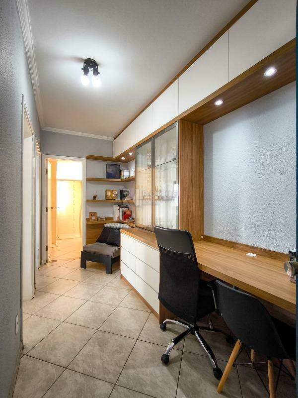 Apartamento à venda no bairro Centro: ESCRITÓRIO