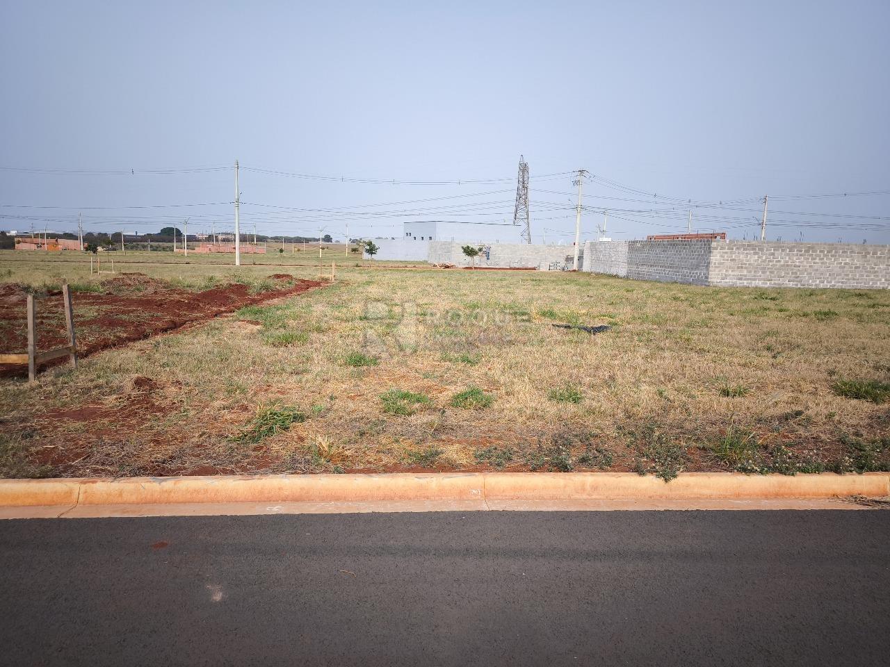 Terreno à venda no bairro Residencial Colinas do Engenho II: FRENTE