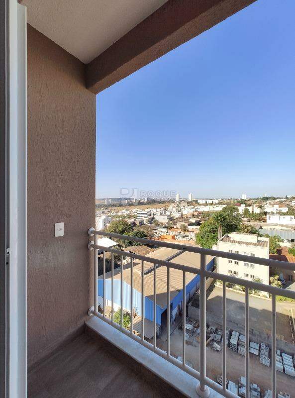 Apartamento para aluguel no bairro Jardim São Paulo: Sacada