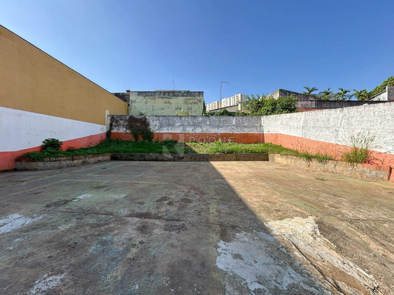 Terreno para aluguel no bairro Jardim Esteves: Área externa