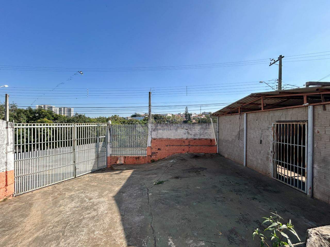 Terreno para aluguel no bairro Jardim Esteves: Área externa
